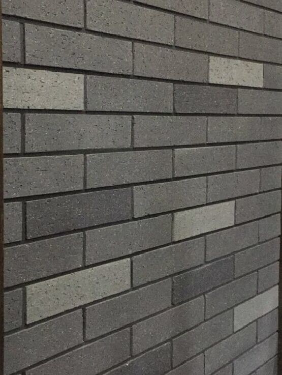 Ladrillo de cara partido del color mezclado gris con resistencia ácida